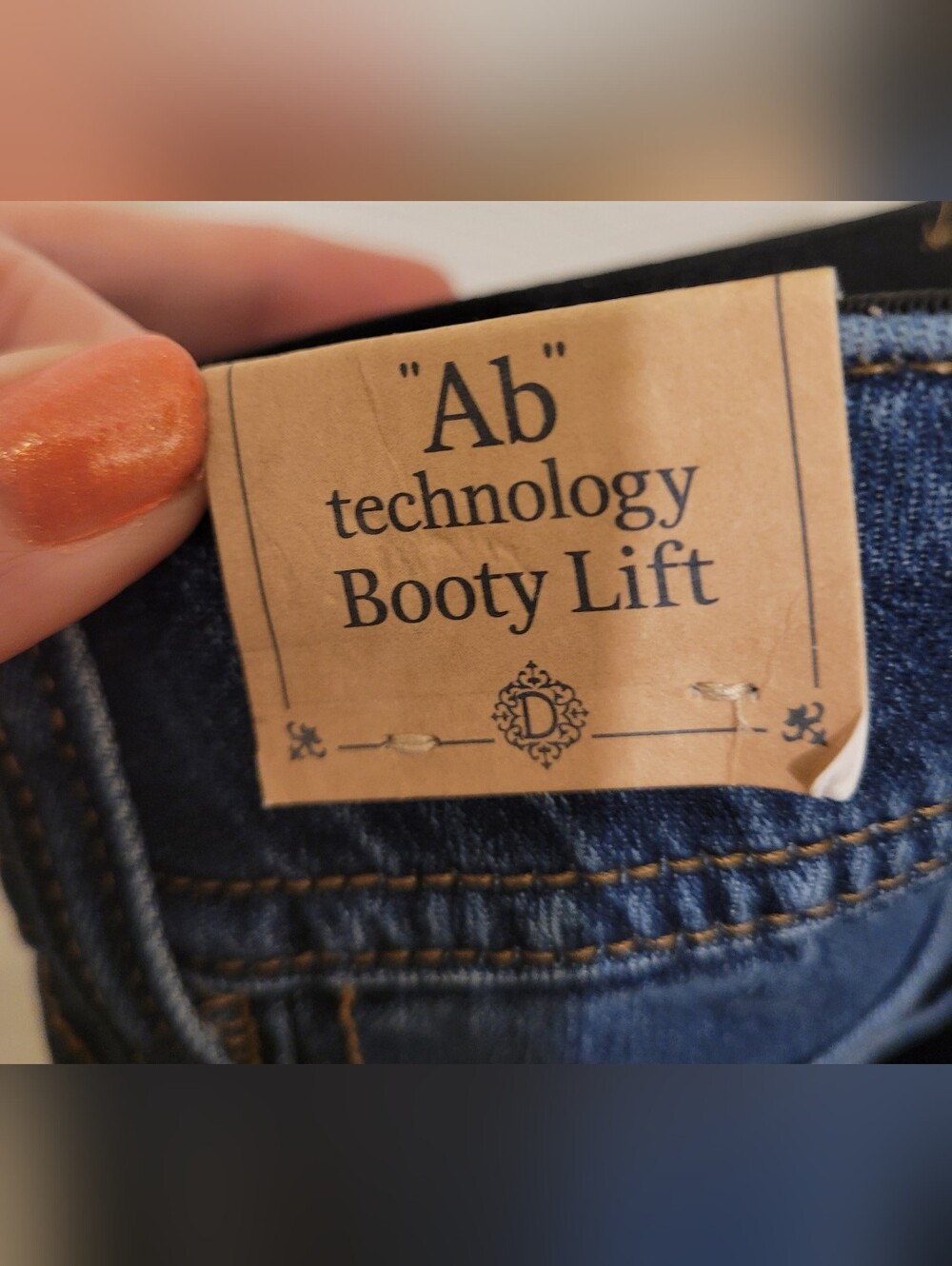 ​NWT Democracy Women's Ab Technology High Rise Slim Straight Jeans Sz 2 - Picture 7 of 8